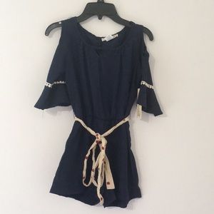 ⚡️2/$20! Girl's cold shoulder romper